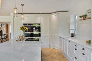 Kitchen - click for photo gallery